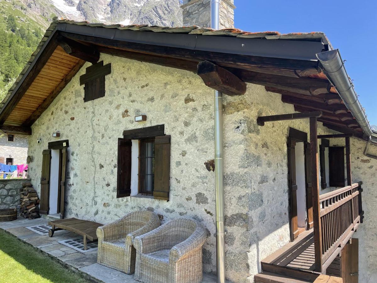 L'Atelier Du Temps - Baita Grandes Jorasses Montita Esterno foto